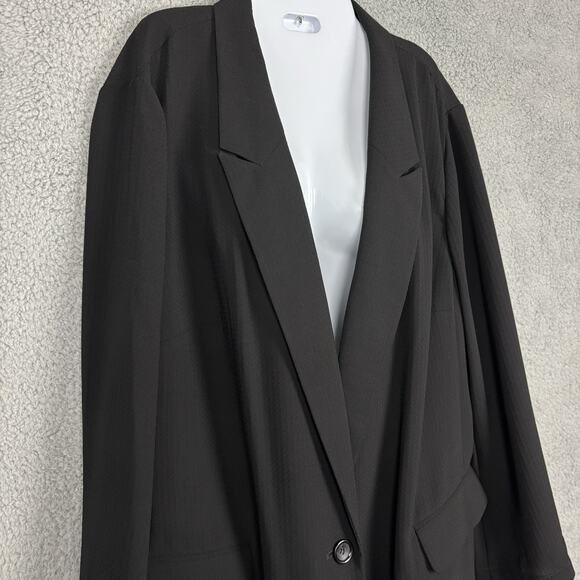 Bar III Women's Plus Size 3X Notched-Collar One-Button Blazer Jacket In Black - Picture 3 of 14